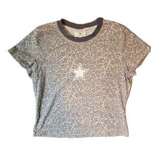 Daisy Street XL Faded Leopard Print T-Shirt With White Star Screen Print